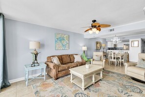 TV - Spacious beachfront condo w/  lagoon-style pool, BBQ & direct beach access! (Orange Beach)