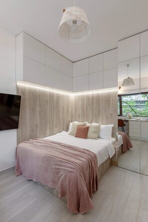 Room - Modern & Bright Studios on Amzei Square (Bucharest)