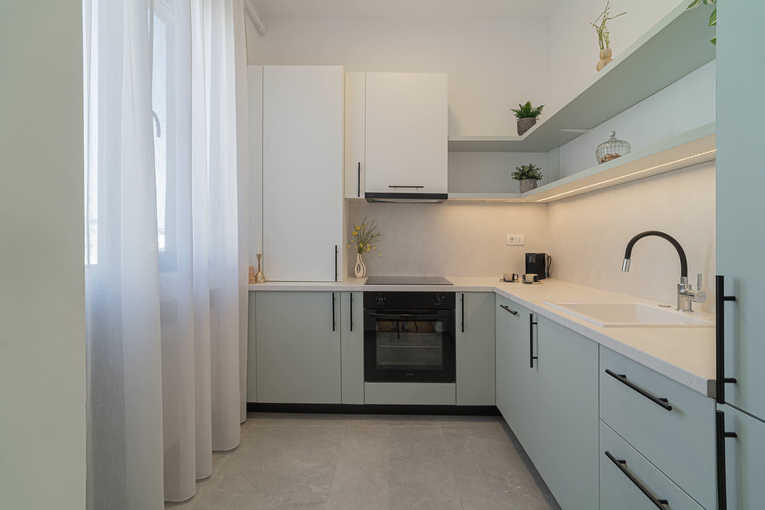 公寓 | 3 間臥室、書桌