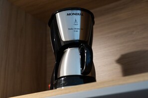 Comfort Studio, 1 Double Bed | Coffee and/or coffee maker - Art Studio Housi Salvador by Carpediem (Salvador)