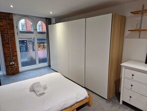 1 bedroom, iron/ironing board, travel cot, WiFi - 1 Bed Northern Quarter Flat | Tib Street (Manchester)