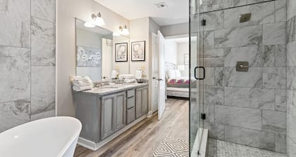 Eagles Landing 1BR Heaven