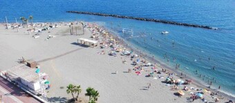 Beach Front Triplex Townhouse - Ideal for family with children