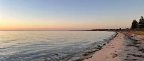 En la playa