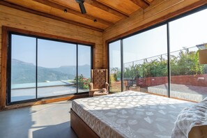 Luxury Villa | 6 bedrooms, free WiFi - Amarjas Sunset Retreat (Mawal)