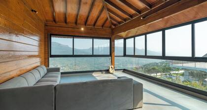 Amarjas Sunset Retreat