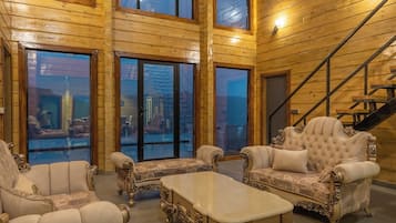 Luxury Villa | 6 bedrooms, free WiFi