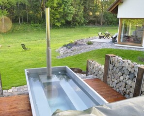 House | Spa treatment - Holiday Home in Dabie, Directly at the Lake (Bytow)