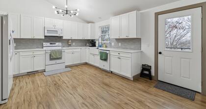 Lost Ridge Retreat 5 Bedroom Home