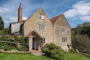 Exterior - Luxury 3 bed Dorset cottage in Re-wilding area (Beaminster)