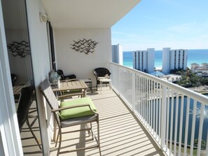 Διαμέρισμα (Condo), 2 Υπνοδωμάτια | Γεύματα σε εξωτερικό χώρο