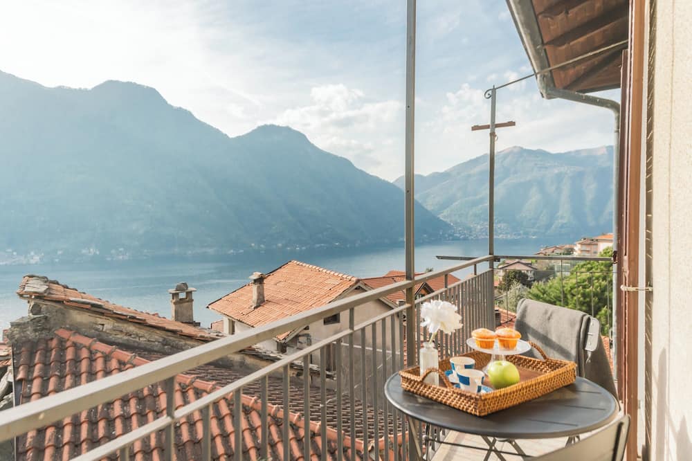 Villetta Panebianco Home in Castagna 11 by Rent all Como