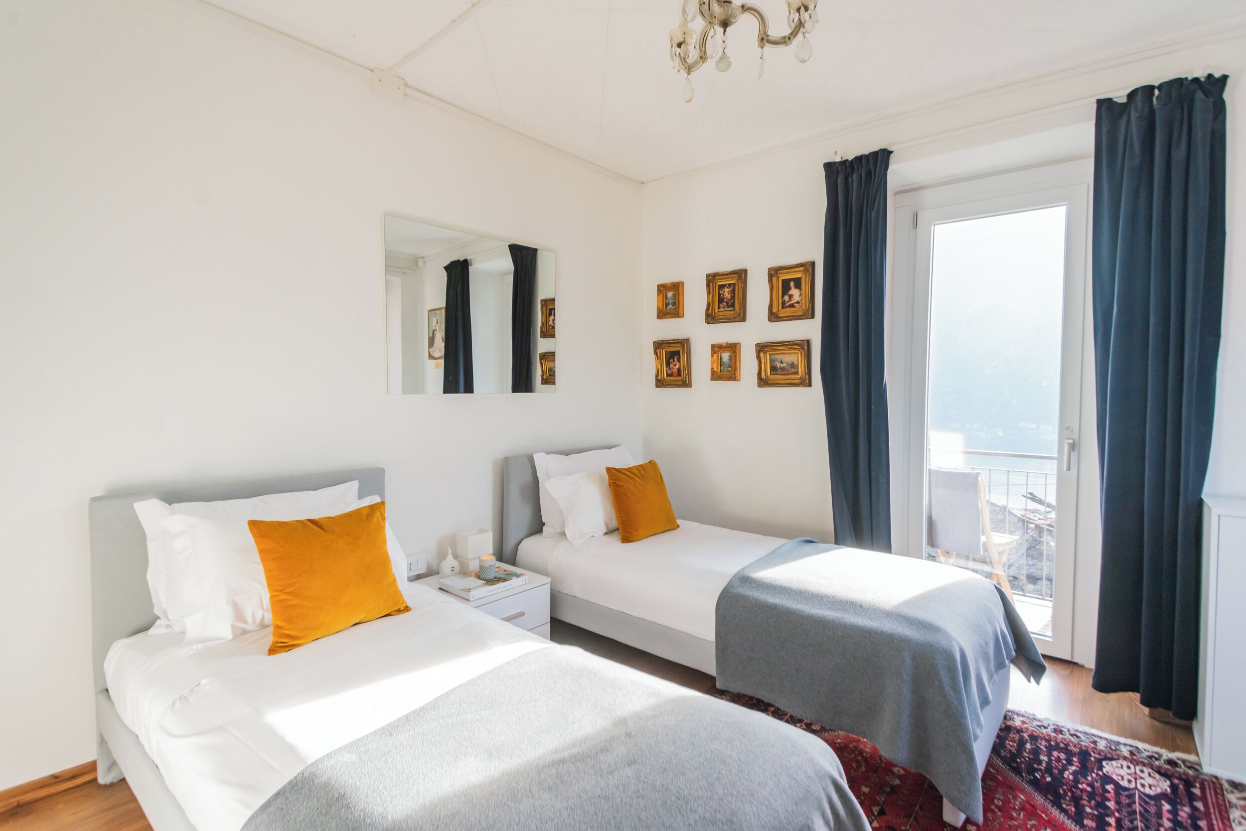 Villa (3 Bedrooms) | 3 sovrum, arbetsyta för laptop, barnsängar och sängkläder