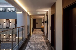 Hallway - Radisson Hotel Madinah (Madinah)