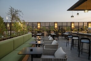 Rooftop terrace - Radisson Hotel Madinah (Madinah)