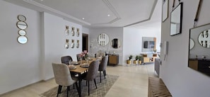 Departamento, 3 habitaciones, con acceso para personas discapacitadas, para fumadores | Comedor