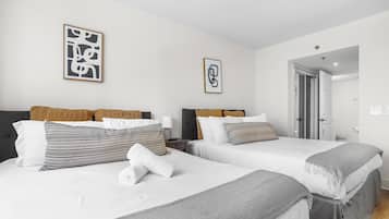 2 bedrooms, iron/ironing board, WiFi, bed sheets