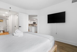 2 Schlafzimmer, Schreibtisch, Bügeleisen/Bügelbrett, WLAN