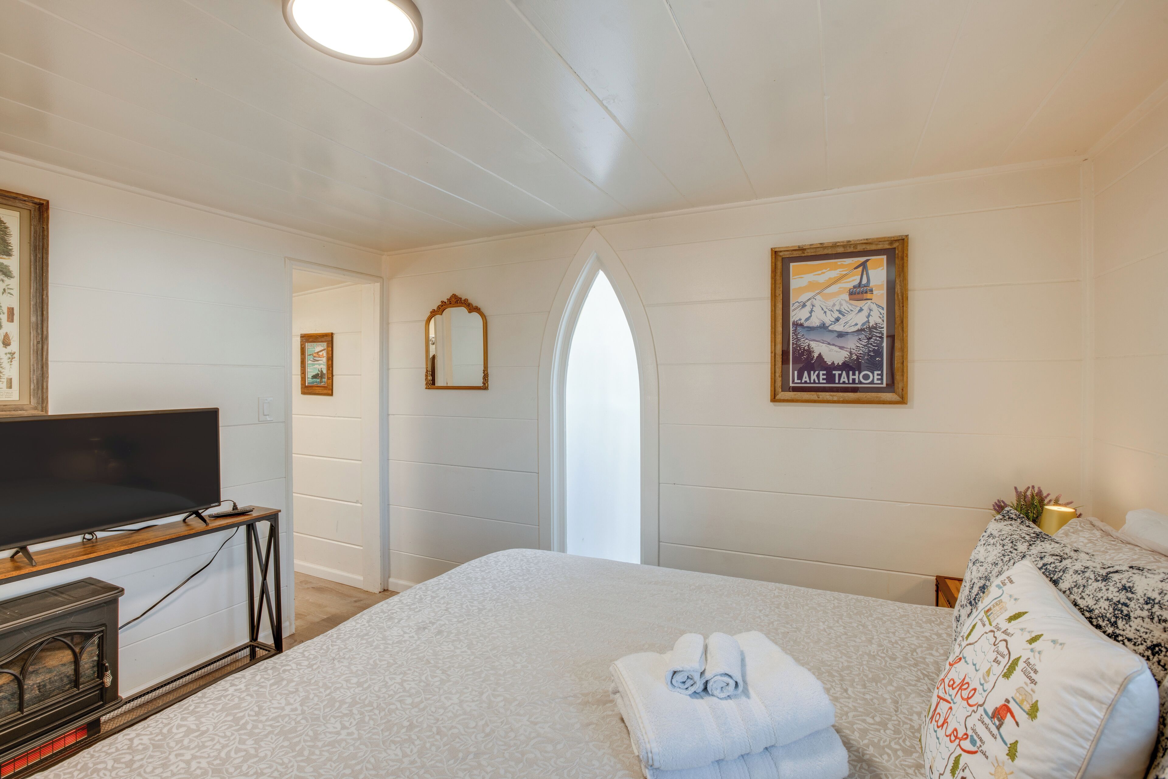 House (1 Bedroom) | Interior