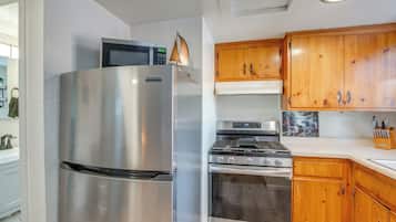 House (1 Bedroom) | Interior