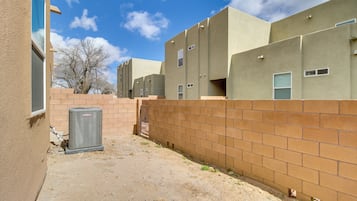 Apartment (4 Bedrooms) | Bahagian dalam