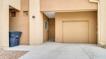 Apartment (4 Bedrooms) | Interior