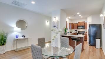 Apartment (4 Bedrooms) | Interior