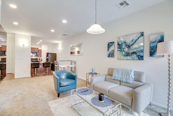 Apartment (4 Bedrooms) | Front of property