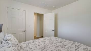 Apartment (4 Bedrooms) | Interior