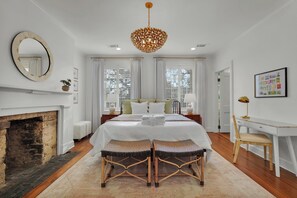 4 habitaciones, escritorio, tabla de planchar con plancha y wifi gratis