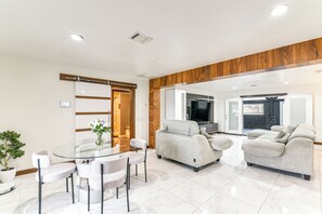 Casa (2 Bedrooms) | Parte interna