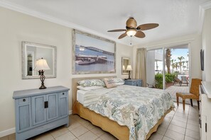 2 bedrooms, iron/ironing board, free WiFi, bed sheets - G112 Beachfront 2BR+ bunk room pool access, resort perks & free beach service (Fort Walton Beach)