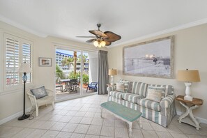 TV - G112 Beachfront 2BR+ bunk room pool access, resort perks & free beach service (Fort Walton Beach)