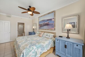 2 soverom, strykejern/-brett, wi-fi (inkludert) og sengetøy