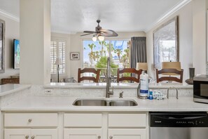 Fridge, microwave, oven, stovetop - G112 Beachfront 2BR+ bunk room pool access, resort perks & free beach service (Fort Walton Beach)