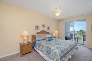 2 makuuhuonetta, silitysrauta/-lauta, Wi-Fi, vuodevaatteet