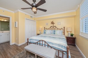 1 bedroom, iron/ironing board, WiFi, bed sheets - S303 Bayfront Bliss | 1BR + Bunks | Private Balcony & Lazy River Views (Fort Walton Beach)