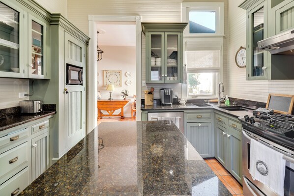 Cottage (2 Bedrooms) | Interior