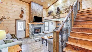 House (1 Bedroom) | Interior