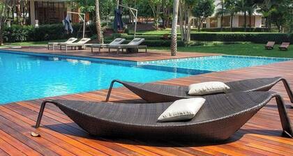 The Mastadon Apartment