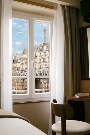 Interior - Merveil - Signature Suite - Eiffel Tower terrace (Paris)