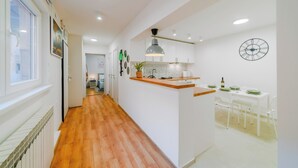 Family Apartment, 1 Bedroom, Air conditioning (Peaceful Nest In City Center) | Dining - Peaceful Nest In City Center (Zagreb)