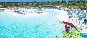 4 bedroom / 3 bedroom pool home at The Preserve at Corkscrew