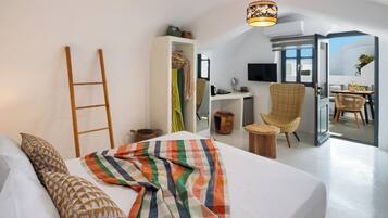 Superior Villa, Sea View | Minibar, in-room safe, free WiFi, bed sheets