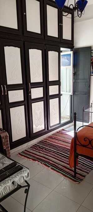 1 Schlafzimmer, Bügeleisen/Bügelbrett, kostenloses WLAN, Bettwäsche