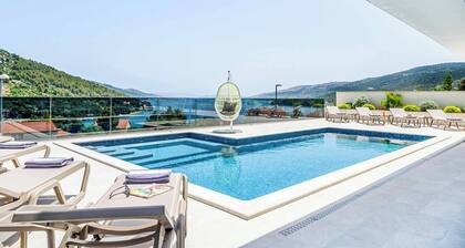 Villa Seashell Deluxe I