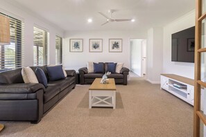 Smart TV, fireplace, offices