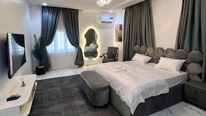 Family Apartment, Balcony, City View