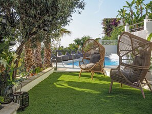 Pool - Pink Suite by Hello Homes Sitges (Sitges)