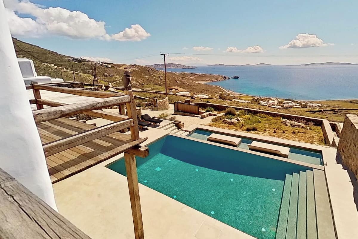 Private pool